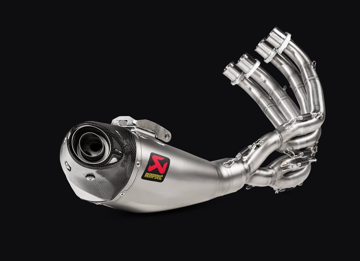 Akrapovič Racing Line (Titanium) — sistema completo 4-1 — Honda CB650R / CBR650R (2024+)